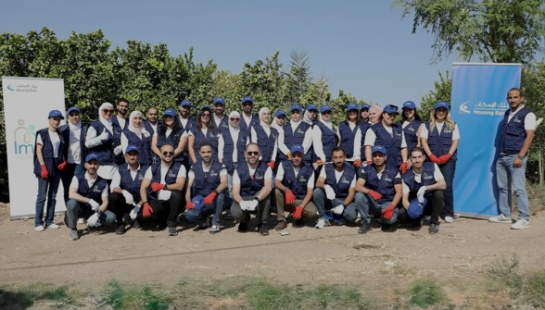 Fruit Harvesting in Cooperation with 