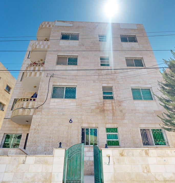 شقة رقم 1605/131 حوض ام صفاتين 9