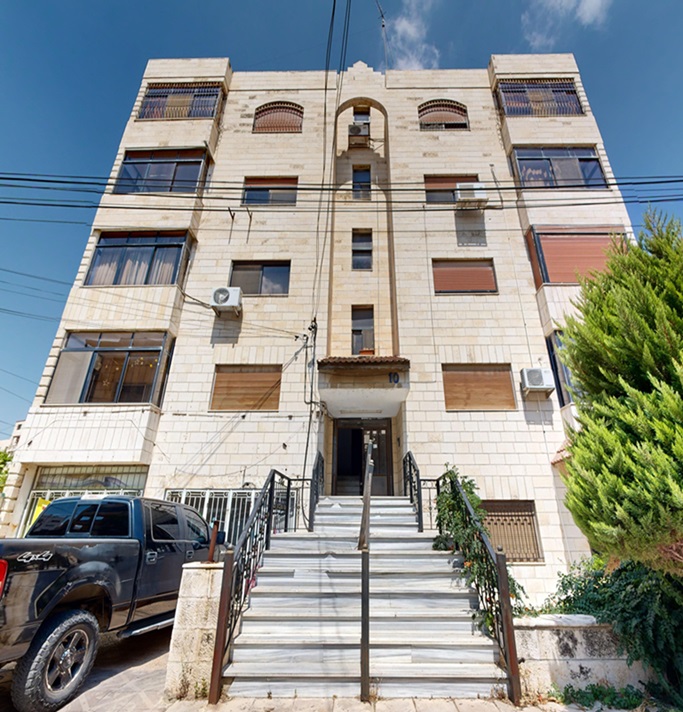 شقة رقم 450/122 حوض رقم 16 دير غبار