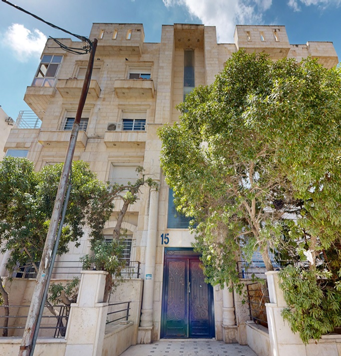 الشقة رقم 842/132 حوض الطوال 21 من اراضي اربد 