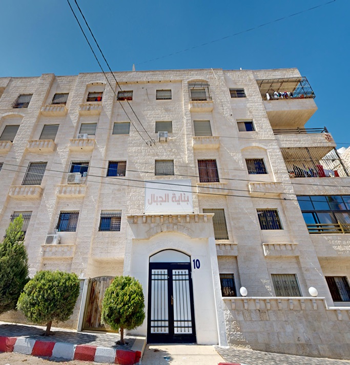 الشقة رقم 102/744 حوض المعترض رقم 8 من اراضي اربد 